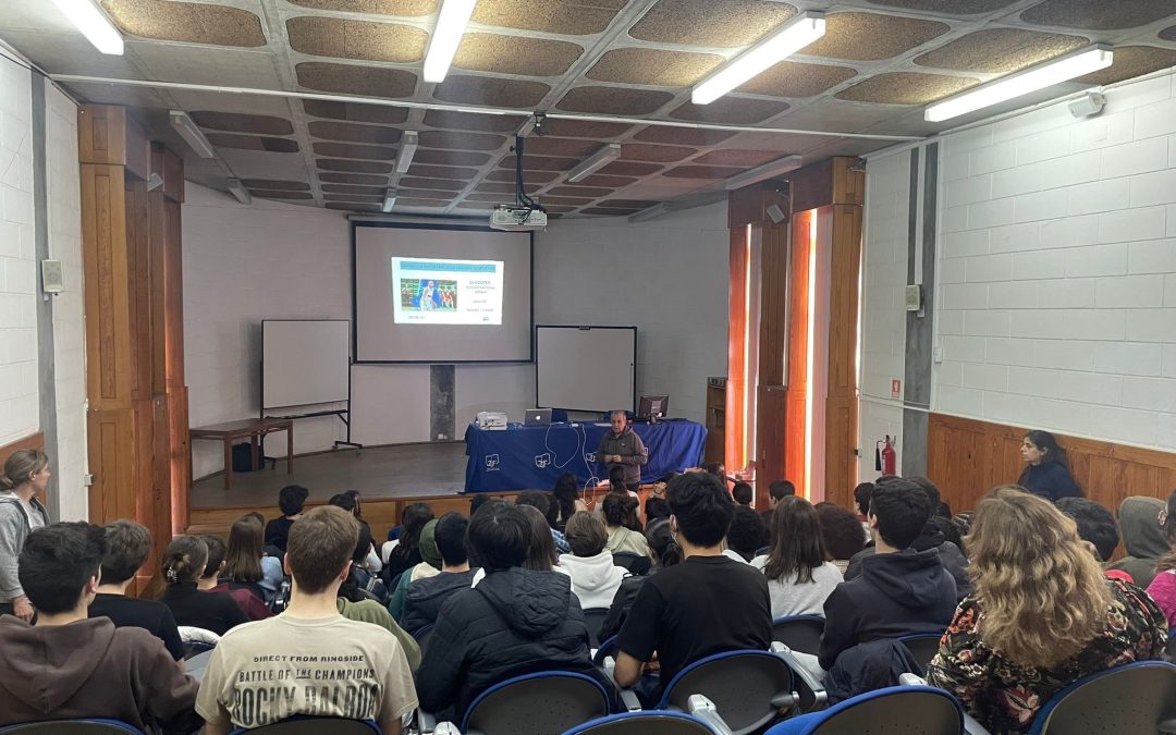 Ações de prevenção de dopagem com alunos do 11º ano da Escolas Secundária de Benfica