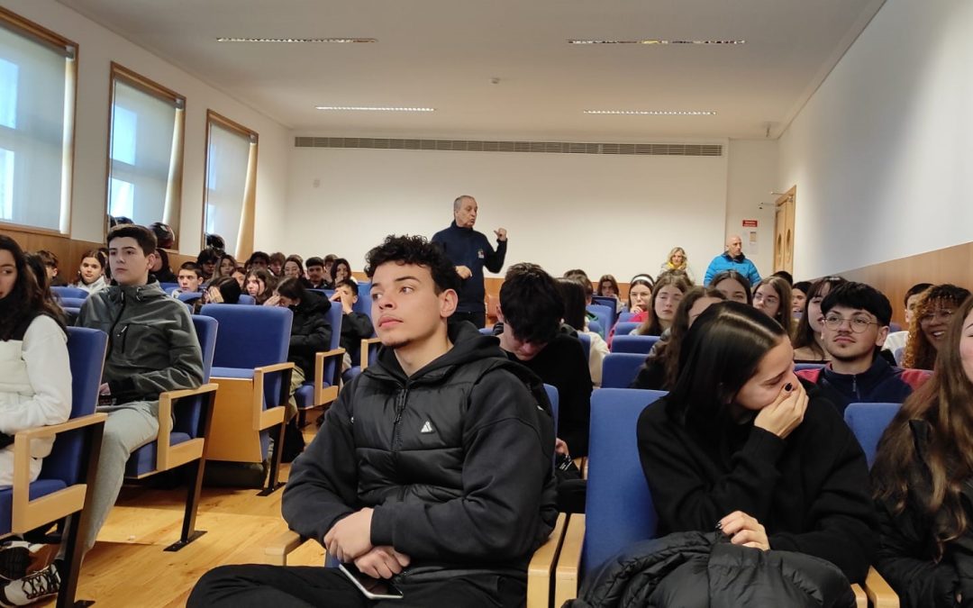 Ação de prevenção de dopagem com alunos da Escola Secundária Abade de Baçal em Bragança