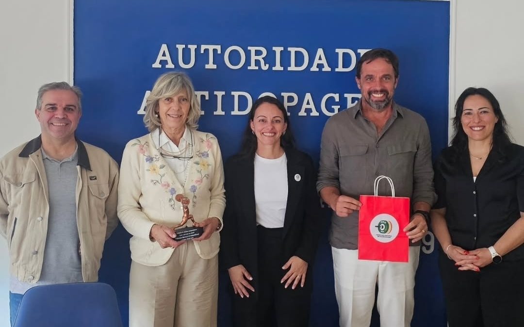ADoP recebe Federação Nacional de Halterofilismo